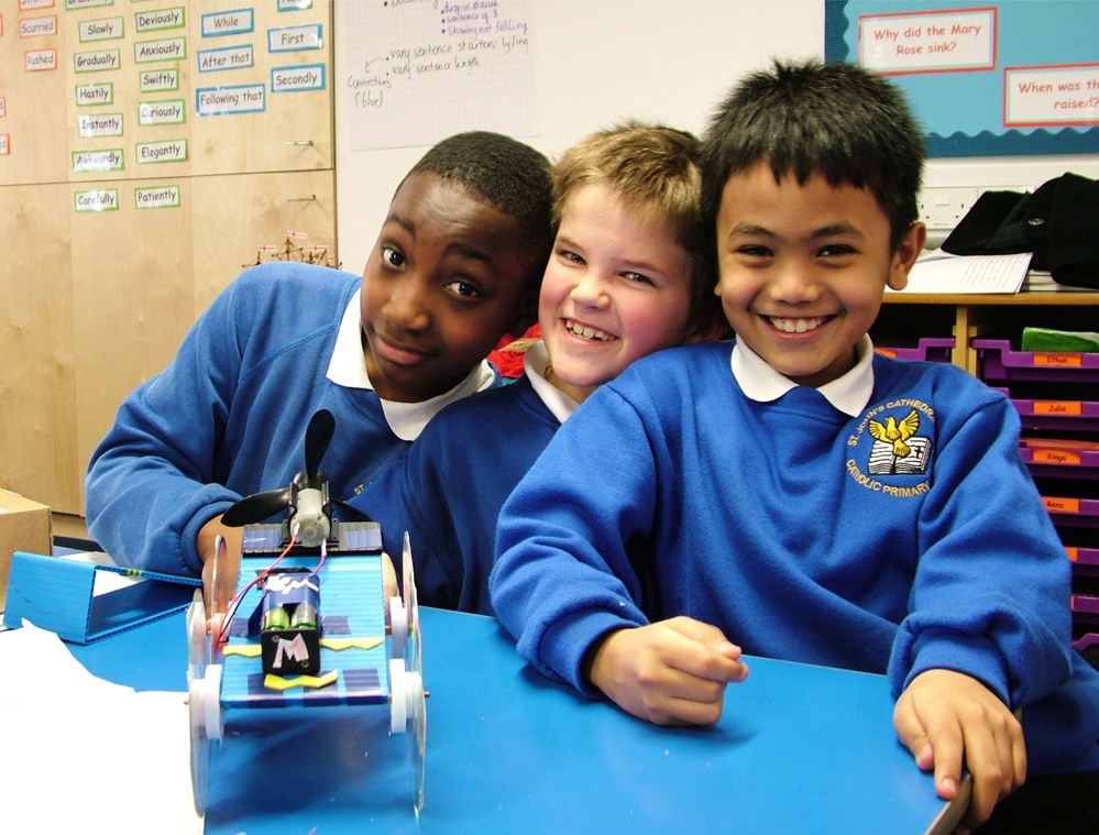 Fan-Powered Car Workshop